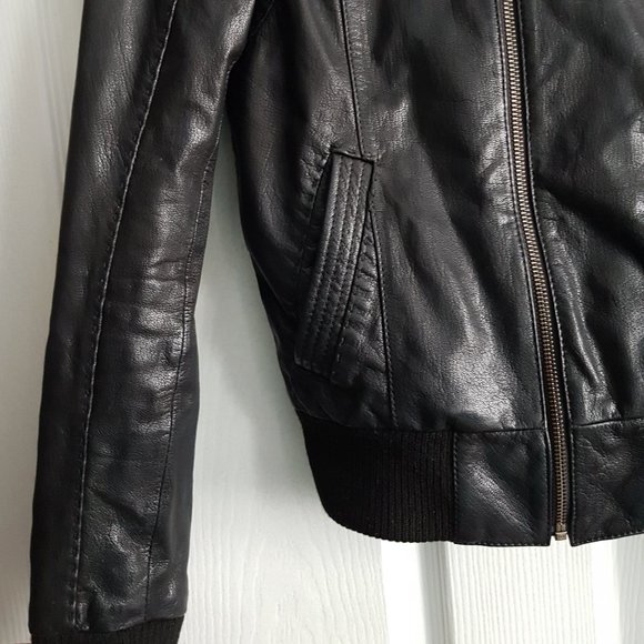 Danier Genuine Leather Biker Jacket - Picture 5 of 14